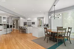 4221 SW Selling Ct, Portland, OR 97221 - Photo 15