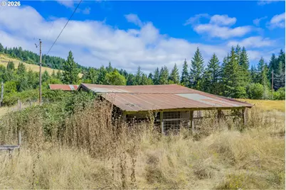 48638 Dement Creek Rd, Myrtle Point, OR 97458 - Photo 13