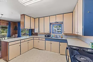 48638 Dement Creek Rd, Myrtle Point, OR 97458 - Photo 23