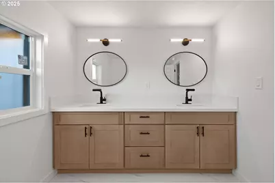 16000 SE Powell Blvd #34, Portland, OR 97236 - Photo 13