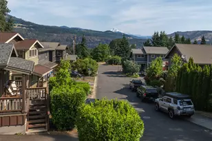 3201 Young Ln, Hood River, OR 97031 - Photo 15