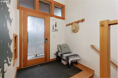 3201 Young Ln, Hood River, OR 97031 - Photo 7