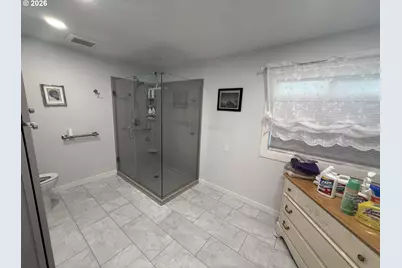 750 Division St #239, The Dalles, OR 97058 - Photo 17