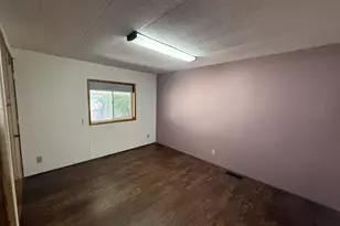750 Division St, The Dalles, OR 97058 - Photo 17