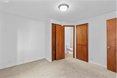 350 Loma Linda Ln, Eugene, OR 97405 - Photo 25