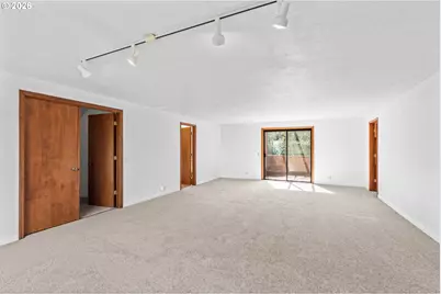 350 Loma Linda Ln, Eugene, OR 97405 - Photo 29