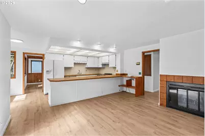 350 Loma Linda Ln, Eugene, OR 97405 - Photo 11