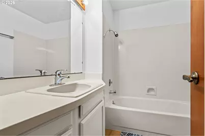 350 Loma Linda Ln, Eugene, OR 97405 - Photo 23