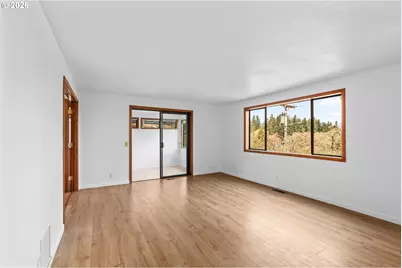 350 Loma Linda Ln, Eugene, OR 97405 - Photo 19