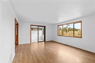 350 Loma Linda Ln, Eugene, OR 97405 - Photo 19