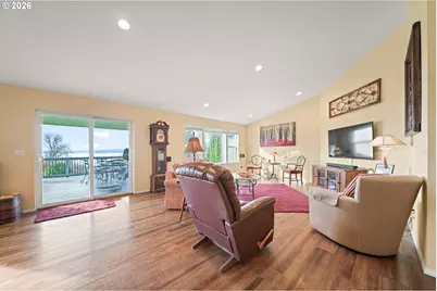 700 Gore Rd, Kalama, WA 98625 - Photo 9