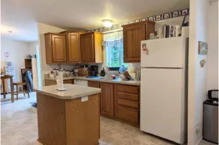 49244 Mountain View Rd, Oakridge, OR 97463 - Photo 11