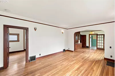 824 S 7th St, Coos Bay, OR 97420 - Photo 19