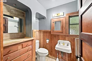 824 S 7th St, Coos Bay, OR 97420 - Photo 43