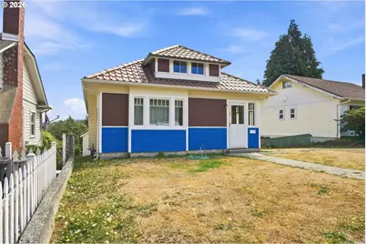 824 S 7th St, Coos Bay, OR 97420 - Photo 1