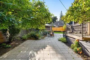 7221 SW Brier Pl, Portland, OR 97219 - Photo 47