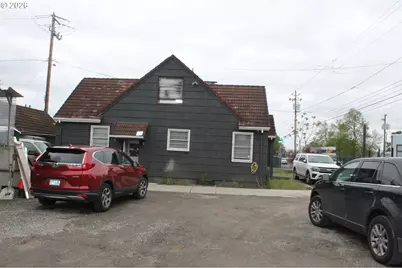 2706 NE Columbia Blvd, Portland, OR 97211 - Photo 5