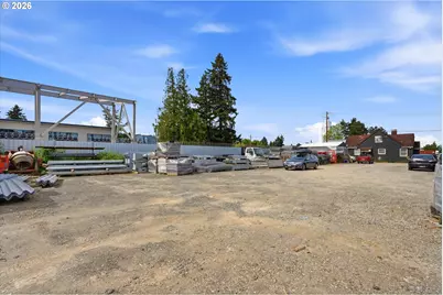 2706 NE Columbia Blvd, Portland, OR 97211 - Photo 25