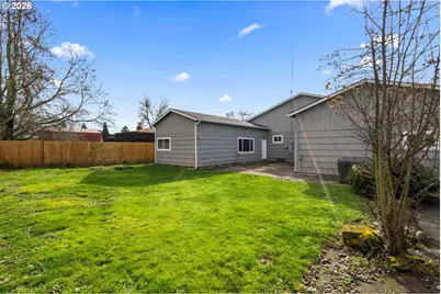 1051 W Oak St, Lebanon, OR 97355 - Photo 33