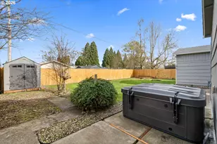 1051 W Oak St, Lebanon, OR 97355 - Photo 27