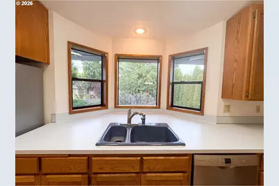 3264 NW Twinberry St, Corvallis, OR 97330 - Photo 9