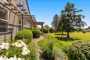 15748 NW Claremont Dr, Portland, OR 97229 - Photo 33