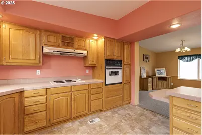 1156 SW Westvale St, McMinnville, OR 97128 - Photo 7