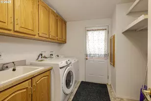 1156 SW Westvale St, McMinnville, OR 97128 - Photo 15