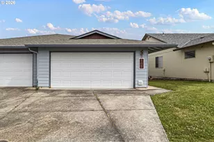 702 Benjamin Ave, Cottage Grove, OR 97424 - Photo 1
