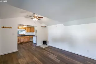 1649 Elm St, Sweet Home, OR 97386 - Photo 7
