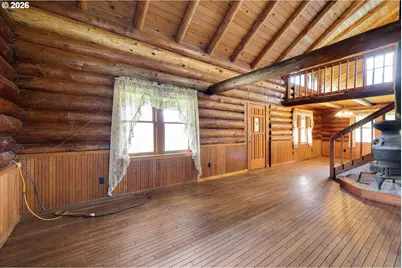 3805 Briar Knob Loop, Scotts Mills, OR 97375 - Photo 7