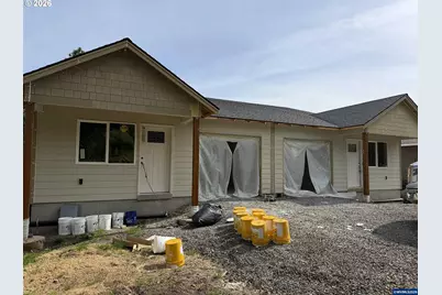 1720 Cedar St, Sweet Home, OR 97386 - Photo 1
