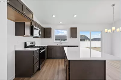 144 SW Eagle Dr, Boardman, OR 97818 - Photo 5