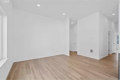 144 SW Eagle Dr, Boardman, OR 97818 - Photo 7