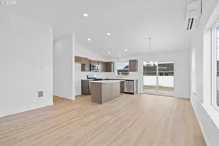 144 SW Eagle Dr, Boardman, OR 97818 - Photo 3