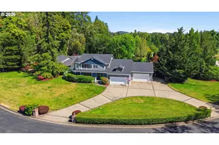 161 River Club Dr, Roseburg, OR 97471 - Photo 1