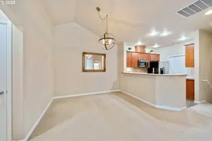 6840 Summerlinn Way, West Linn, OR 97068 - Photo 11