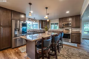 95715 Pinewood Ln, Brookings, OR 97415 - Photo 11