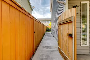 1312 NW 9th Way, Battle Ground, WA 98604 - Photo 5