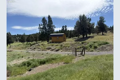27637 La Costa Rd, John Day, OR 97845 - Photo 21