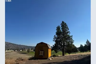 27637 La Costa Rd, John Day, OR 97845 - Photo 21