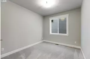 14047 SE Piper Cub Wy, Milwaukie, OR 97267 - Photo 9