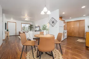 402 E Washington St, Carlton, OR 97111 - Photo 11