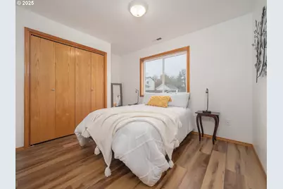 402 E Washington St, Carlton, OR 97111 - Photo 25