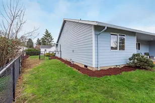 402 E Washington St, Carlton, OR 97111 - Photo 33