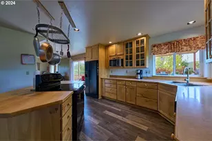 76014 Hwy 82, Elgin, OR 97827 - Photo 5