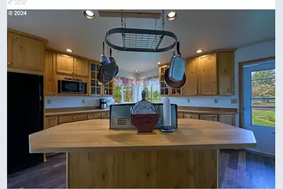 76014 Hwy 82, Elgin, OR 97827 - Photo 9