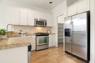 6512 NW 165th Ave, Portland, OR 97229 - Photo 9