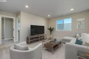 1330 E Canto St, Newberg, OR 97132 - Photo 7