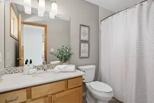 25560 NW Linnea Dr, Hillsboro, OR 97124 - Photo 33